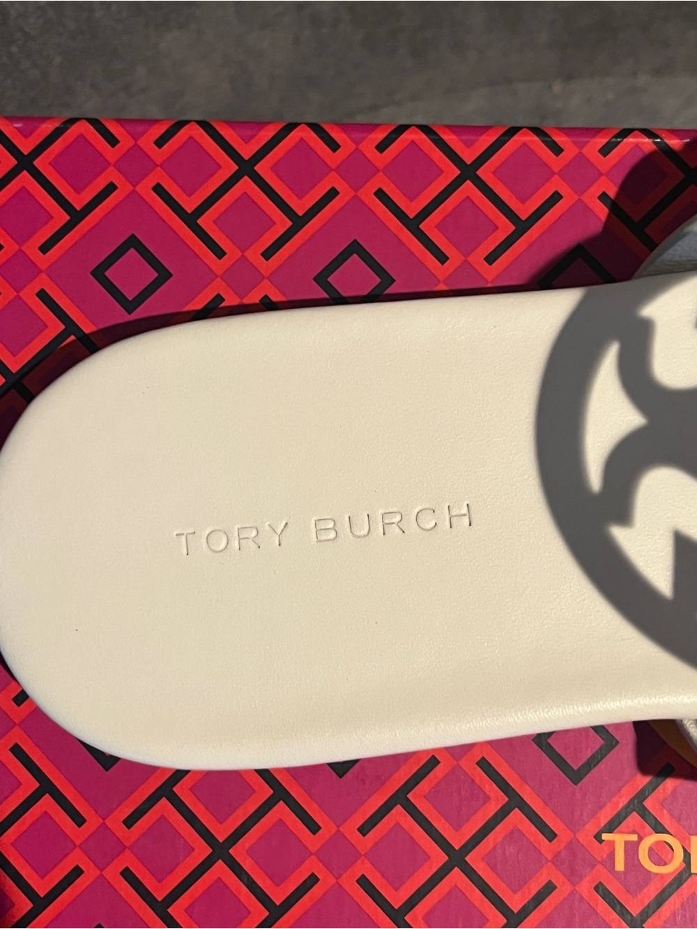 Tory Burch Women’s Miller Sandals New Ivory Size 7 US Leather - Picture 12 of 15